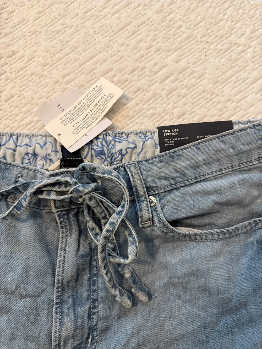American Eagle Outfitters Light Blue baggy, baggy, jeans, shorts, low rise M NWT